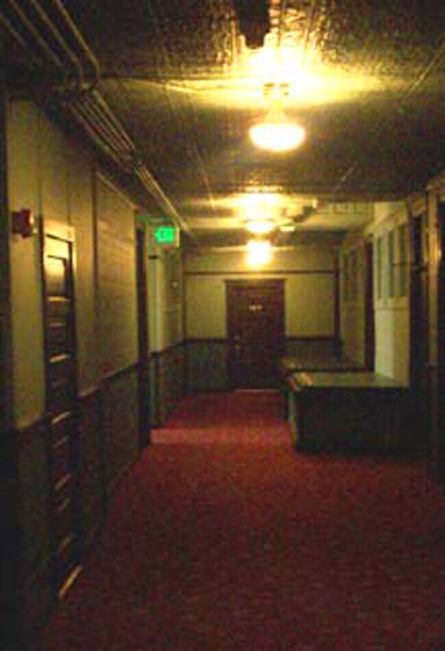Building Photo - Metro Apartments