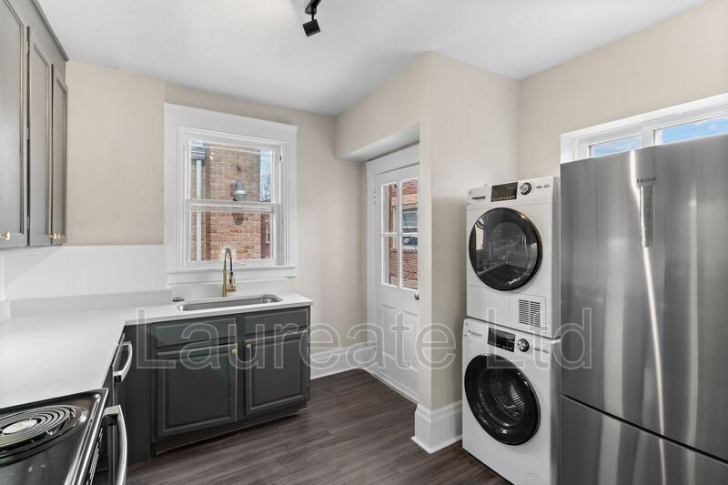 Building Photo - 1152 N Emerson St