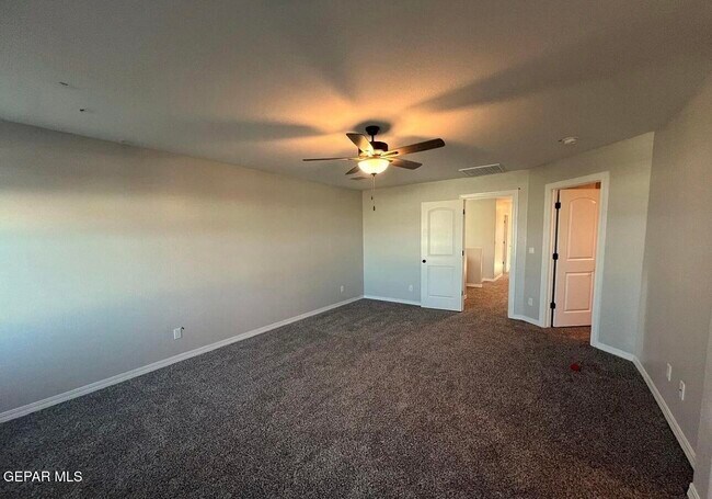 Building Photo - 5849 Dalhart Dr