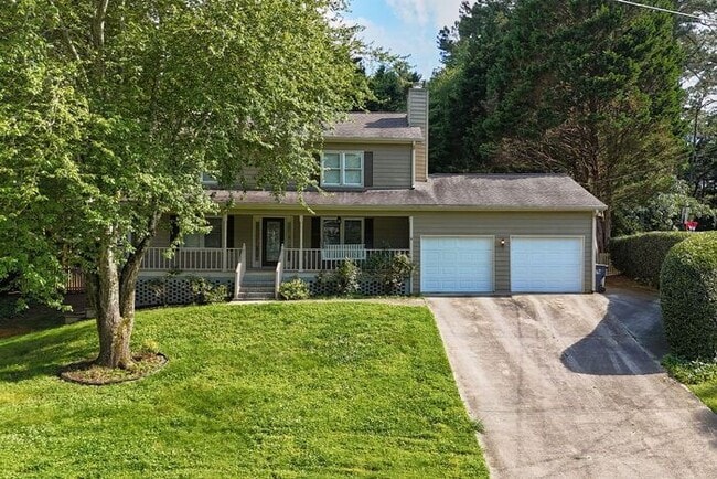 Primary Photo - 110 Hayfield Way