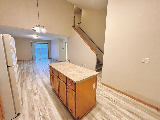 Building Photo - 1040/1044 4th St SE, Forest Lake, MN 55129 (duplex)