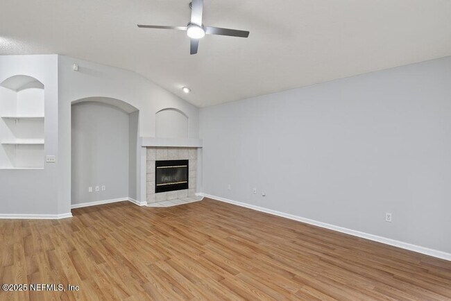 Building Photo - 1675 Rustling Dr