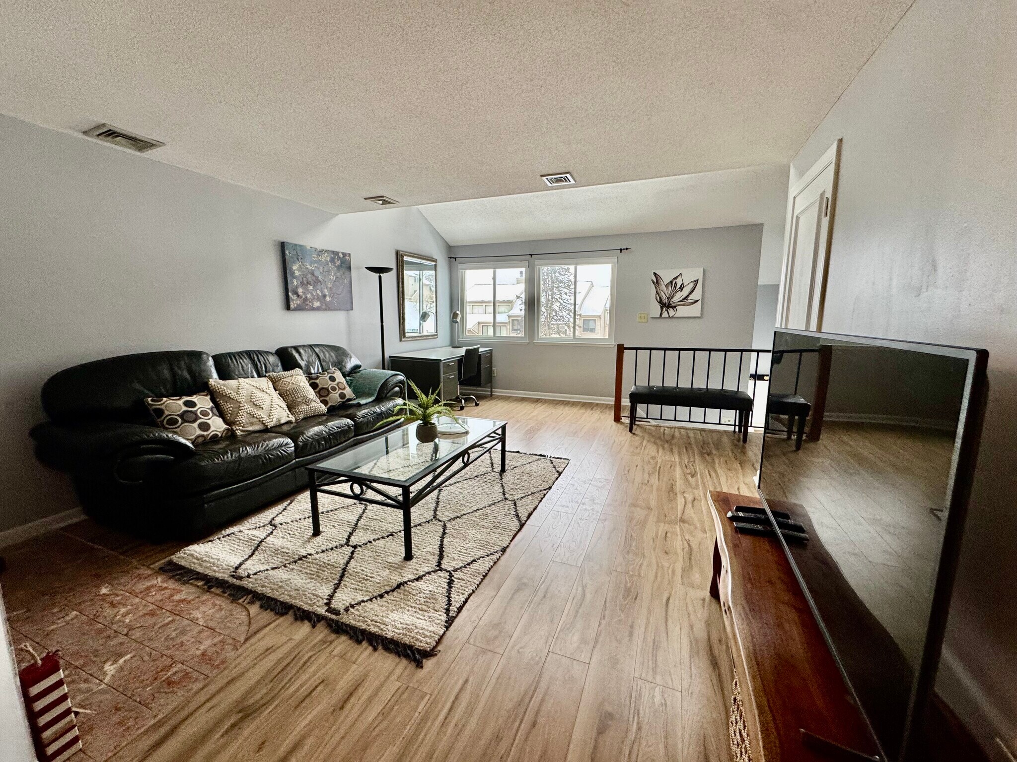 Building Photo - 300 Brittany Farms Rd