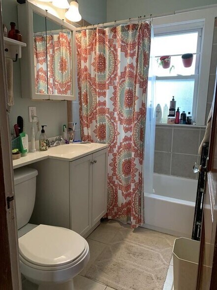 Building Photo - 12 St Peter St