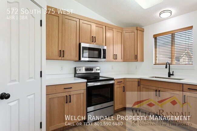 Building Photo - 572 S 375 W