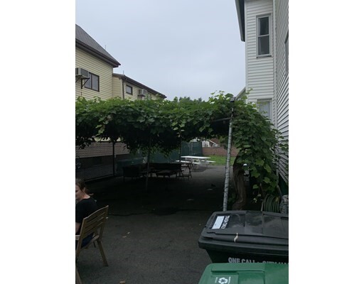 Building Photo - 157 Pearl St