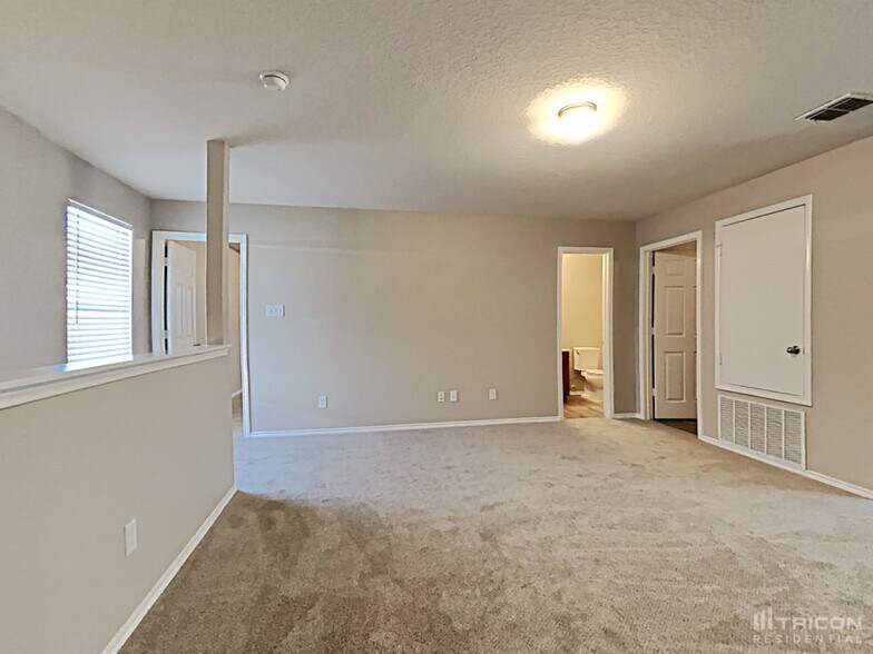 Building Photo - 10907 Soogan Trail