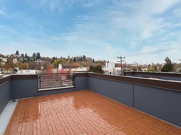 Building Photo - 4102 37th Ave S