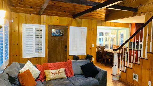 Building Photo - 24913 Matterhorn Ct