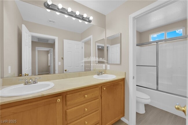 Building Photo - 8661 Rowland Bluff Ave