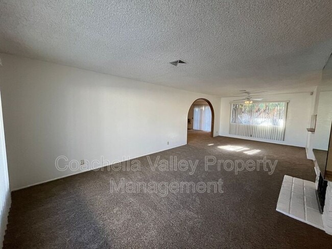 Building Photo - 1545 Inca Cir