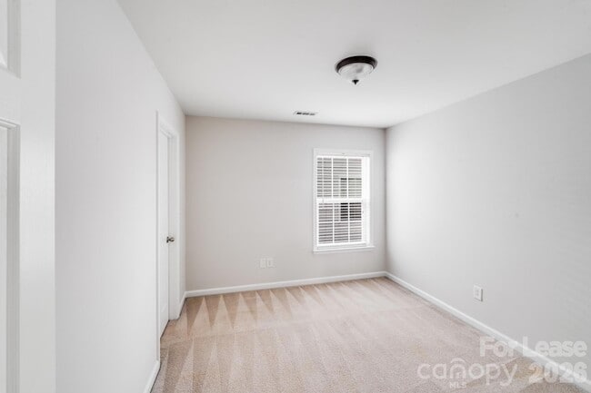 Building Photo - 9710 Rocky Ford Rd