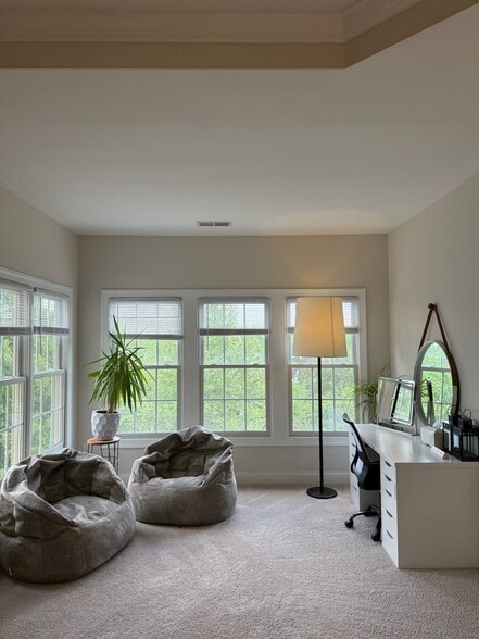 Building Photo - 6933 Stanwick Square