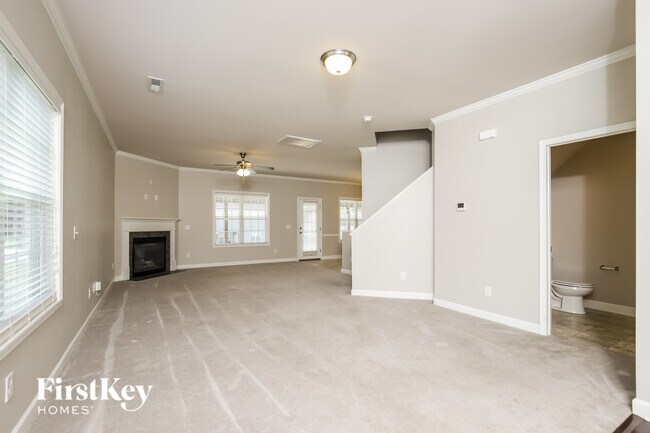 Building Photo - 111 Twisted Cypress Ln