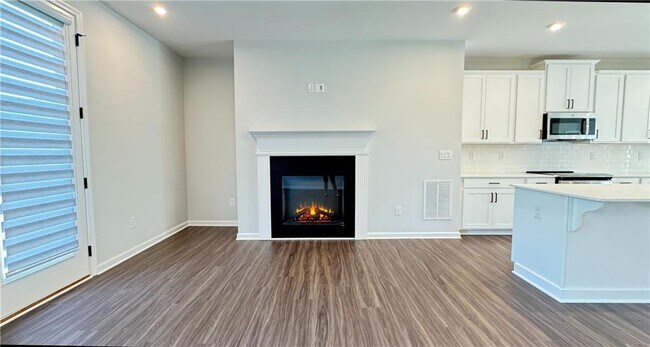 Building Photo - 1475 Creekside Cir NW