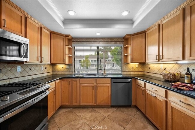 Building Photo - 18 Barlovento Ct