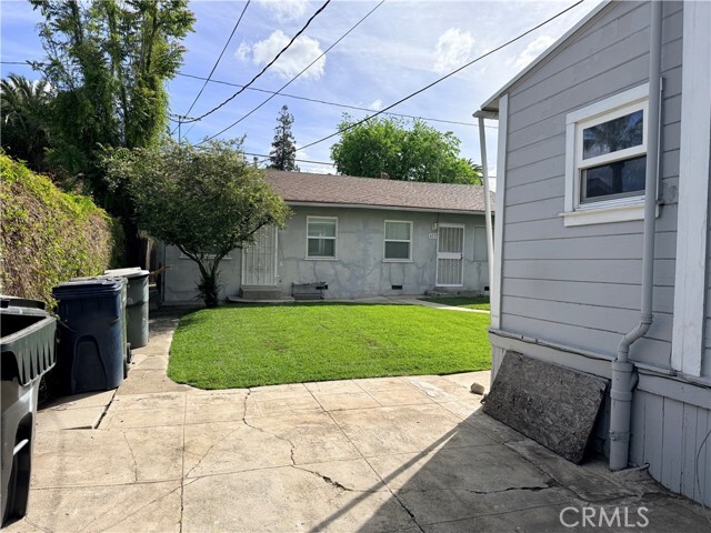 Building Photo - 419 Cajon St