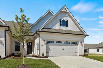 Building Photo - 411 Raleigh Elm Dr