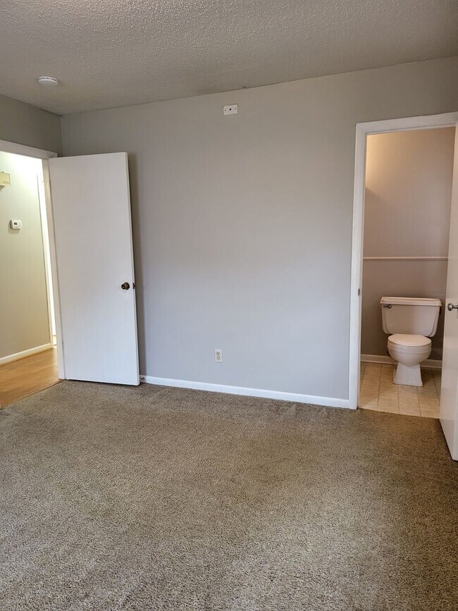 Building Photo - Decatur