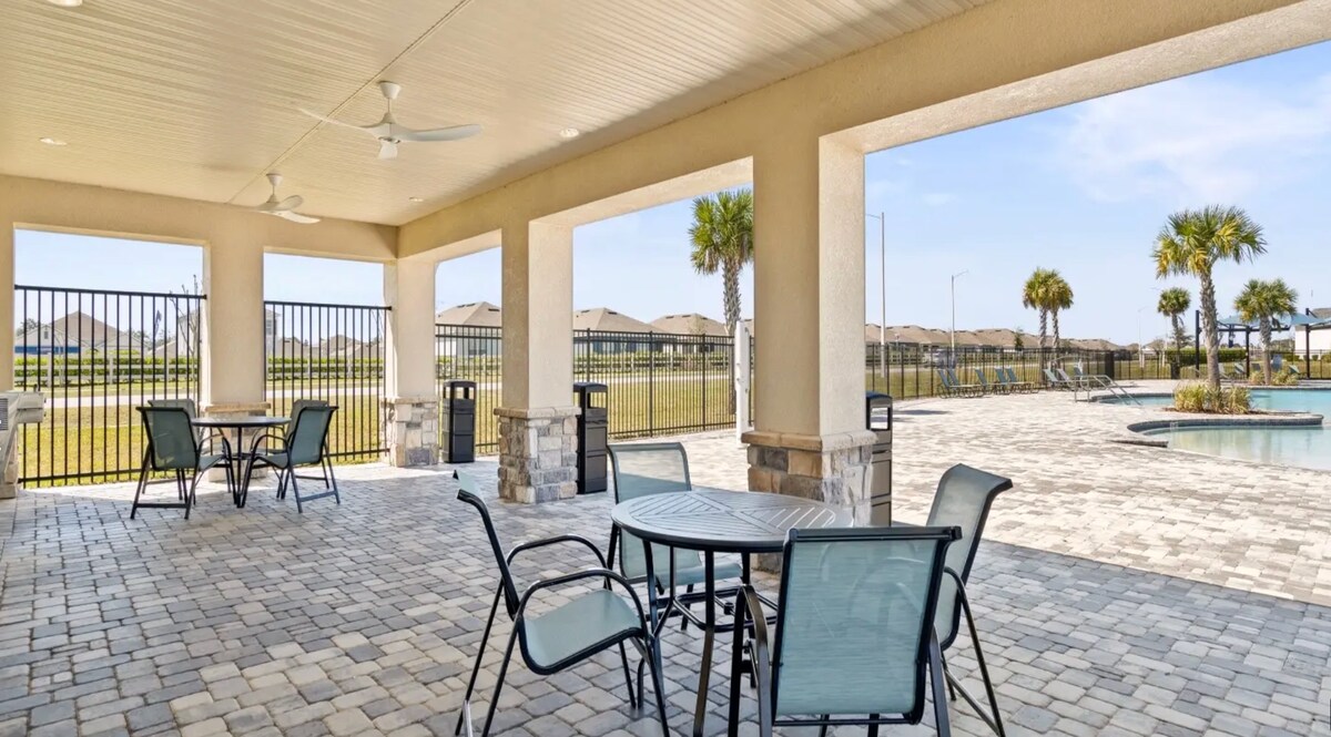 Building Photo - 708 Vittorio Dr