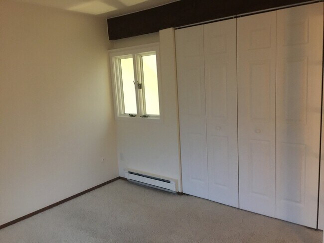 Building Photo - Two Bedroom Boulder Condo For Rent In Shan...