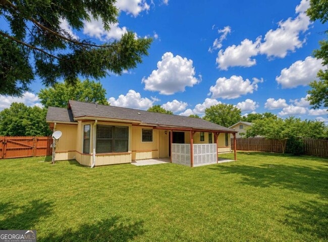Building Photo - 603 Plantation Village Dr