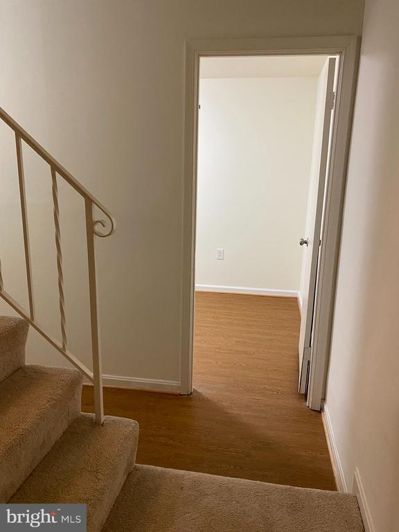 Building Photo - 6802 Dina Leigh Ct
