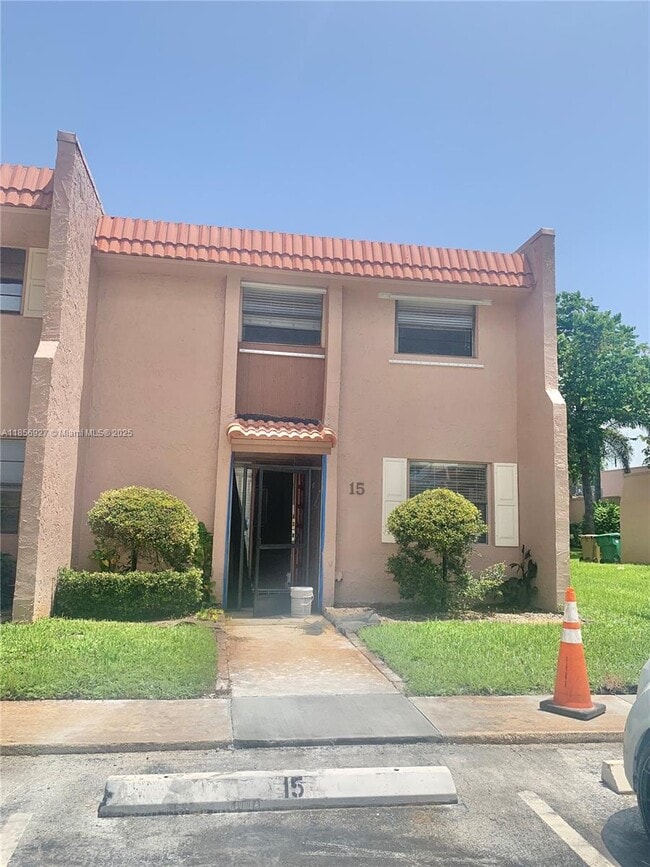 Primary Photo - 15 Cortez Way