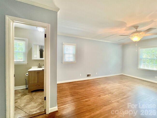 Building Photo - 6840 Newhall Rd