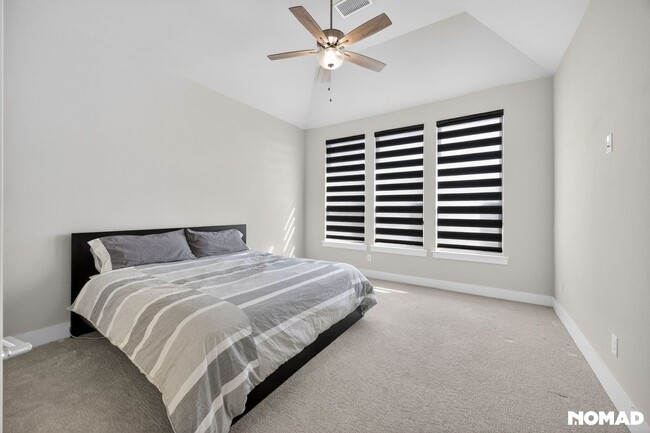 Building Photo - 1780 Dartmoor Dr