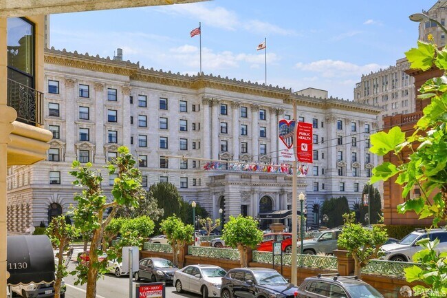 Building Photo - 1150 Sacramento St