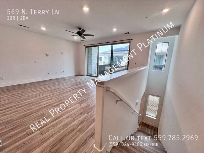 Building Photo - 569 N Terry Ln