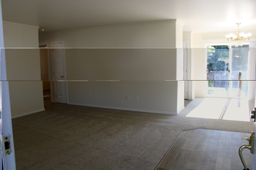 Building Photo - 1497 Trisha Way