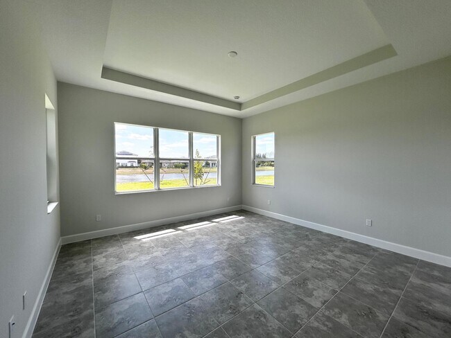 Building Photo - 15192 Wildwood Cir