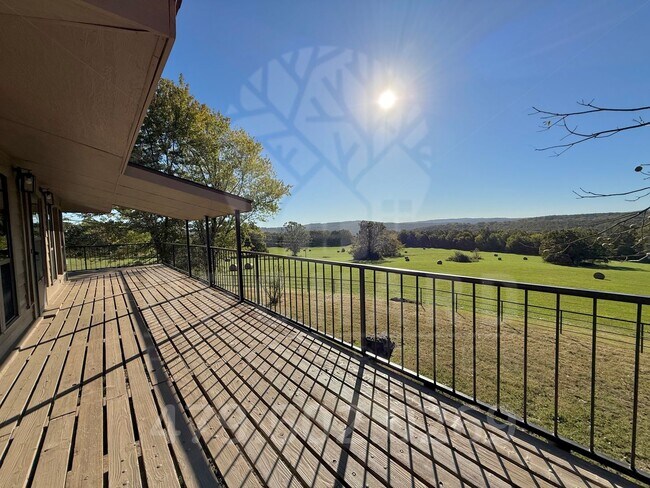 Building Photo - 3 Bed/ 2 Bath Home in Greenland/South Faye...
