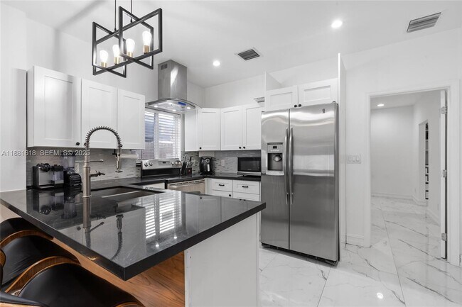 Building Photo - 1850 NW 92nd St