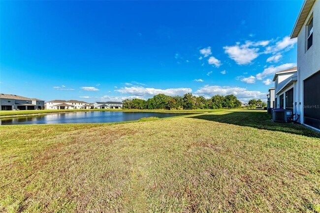 Building Photo - 11427 Planetree Pl