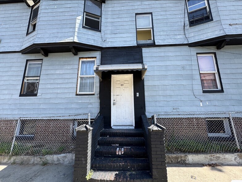 Building Photo - 60 Wilkinson Ave