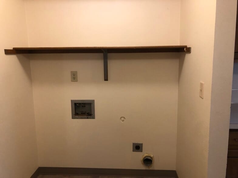 Building Photo - 1418 Z St