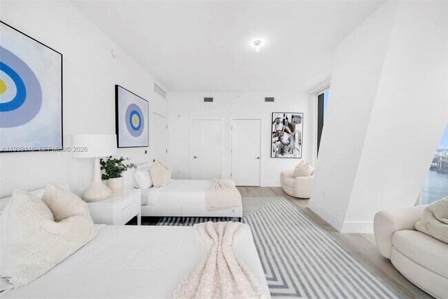 Building Photo - 788 NE 23rd St