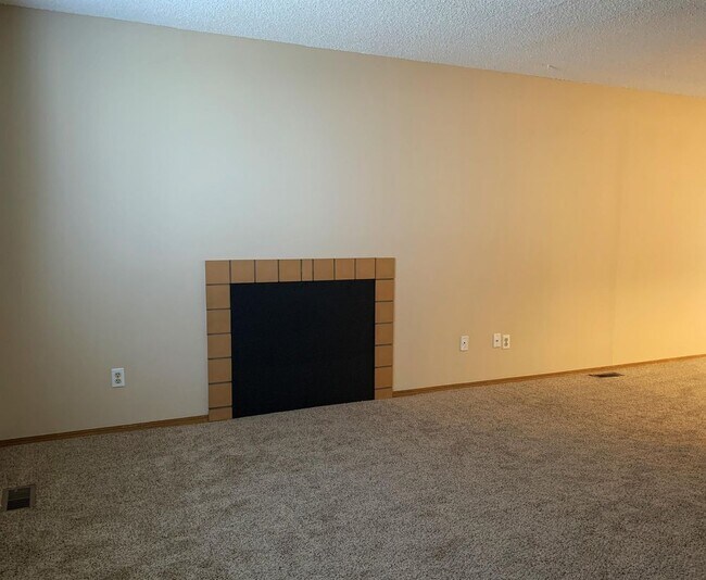 Building Photo - 1263 Soaring Eagle