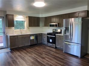 Building Photo - 196 Valley Rd