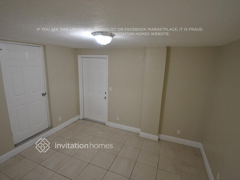 Building Photo - 1401 NW 58th Ave