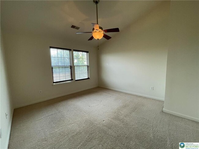 Building Photo - 1058 Sparrow Way