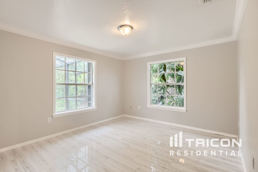Building Photo - 5665 Olde Kings Ct