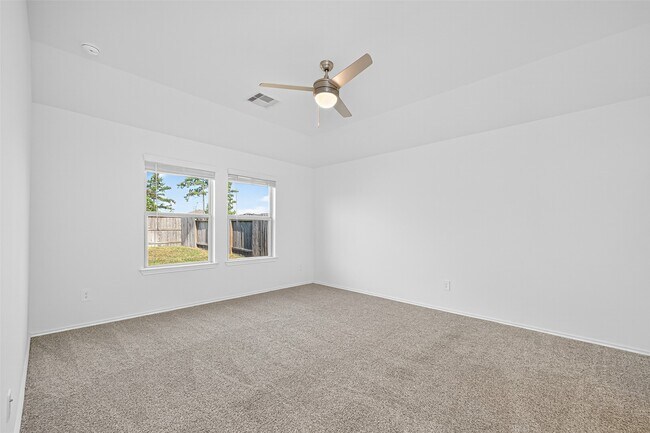 Building Photo - 20330 Tembec Dr