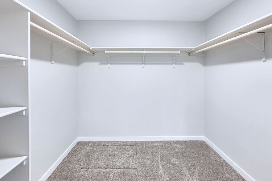 Building Photo - 10539 W Teratai St