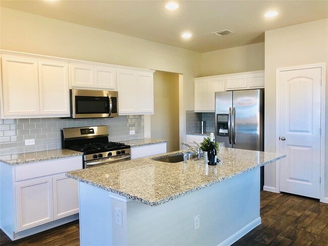 Building Photo - 13941 Heidhorn Dr