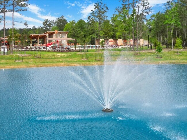 Building Photo - 16412 Big Hickory Dr