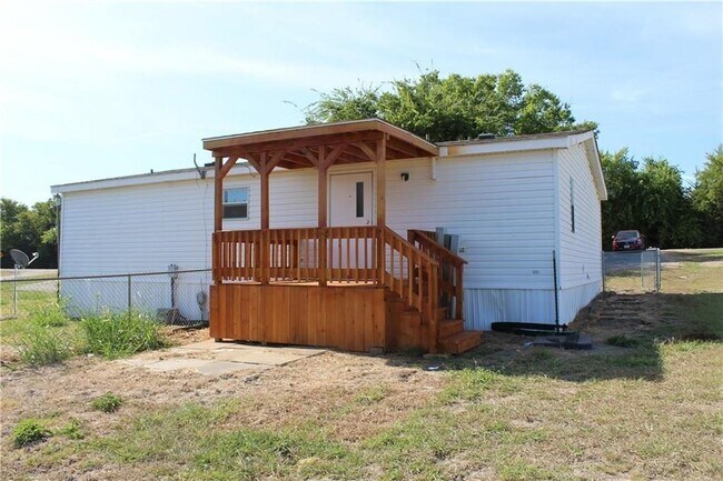 Building Photo - 2630 Co Rd 600